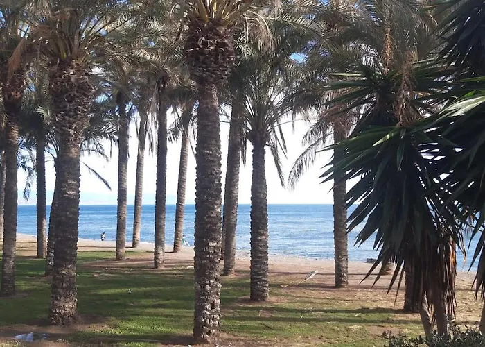 Lägenhet Modern & Cozy Excellent Location Near *