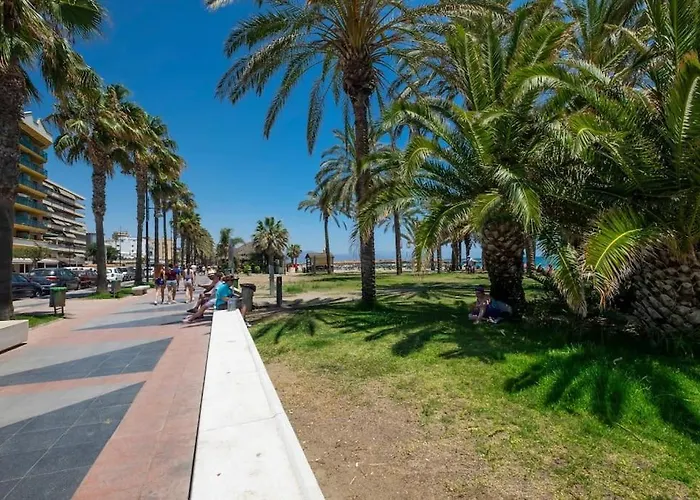 Διαμέρισμα Modern & Cozy Excellent Location Near